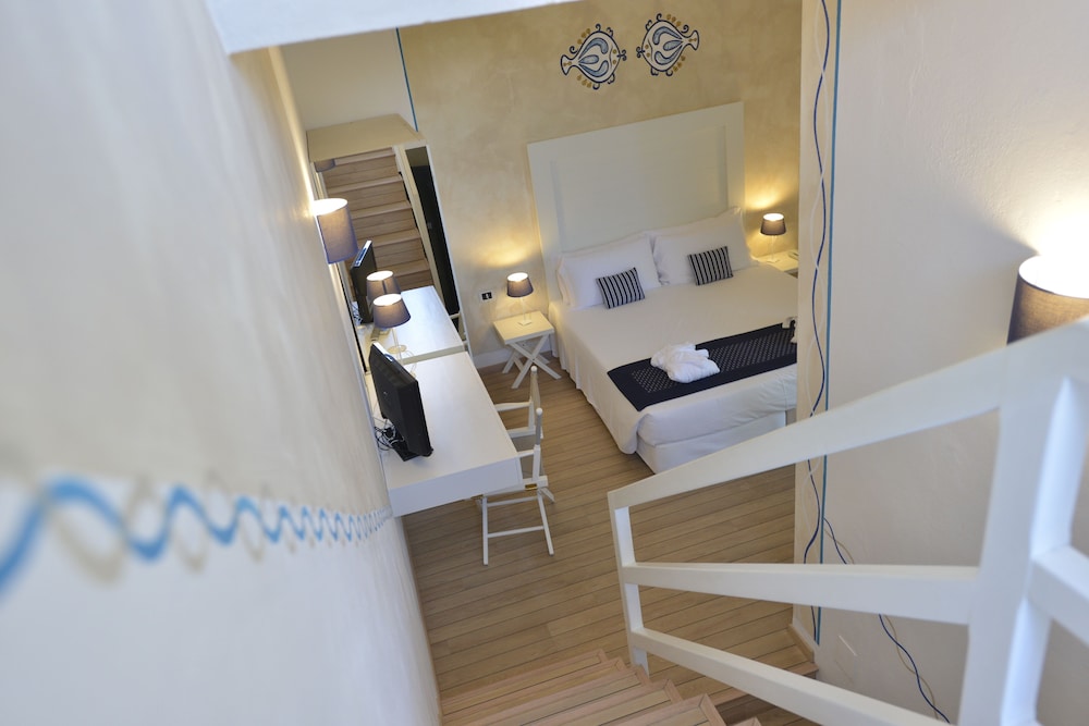 Superior Double Room - Photo 10