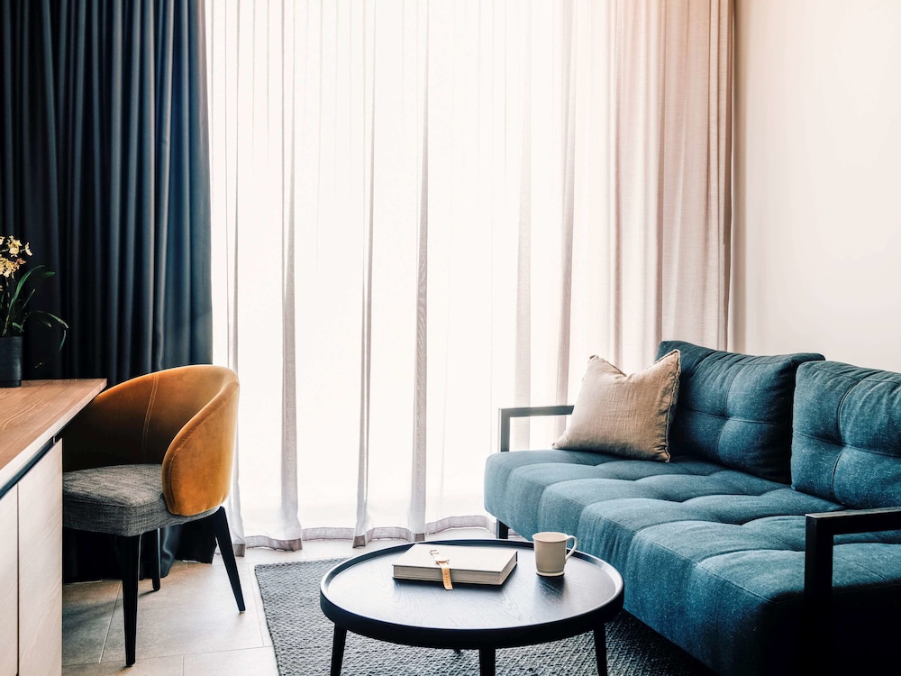 Suite, 1 Bedroom, City View thumbnail 6