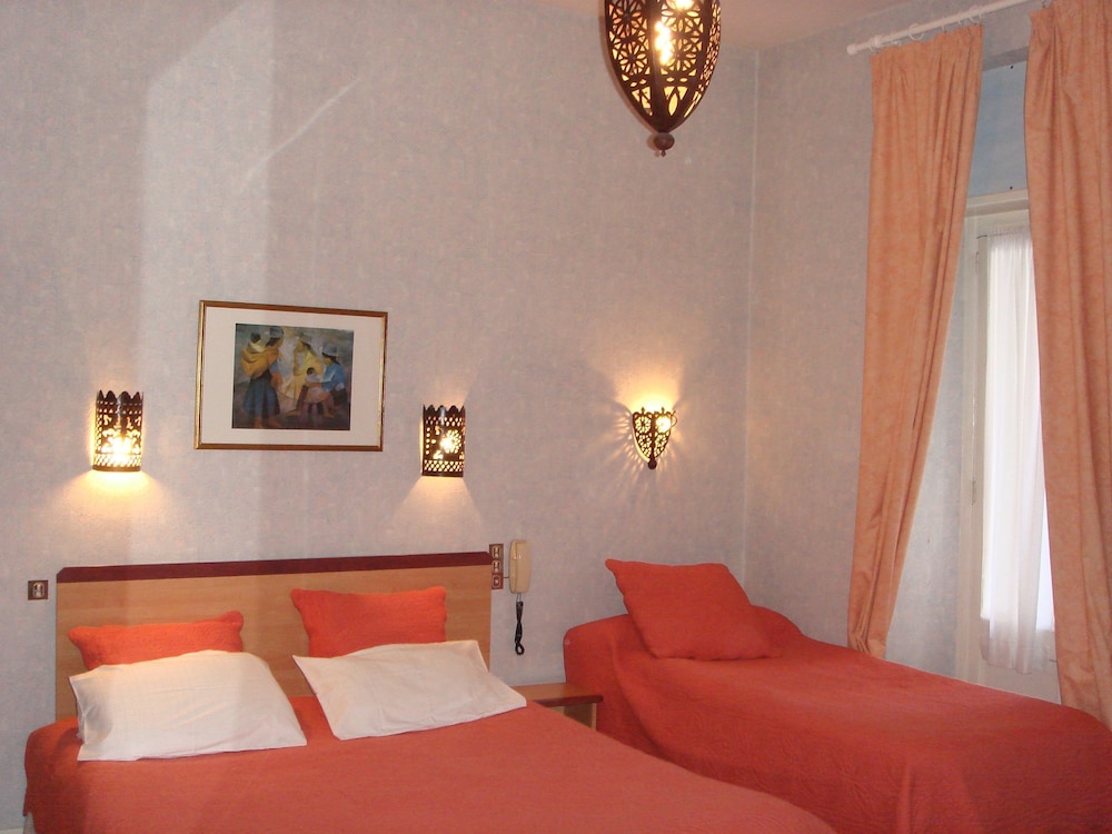 Comfort Triple Room - Photo 9