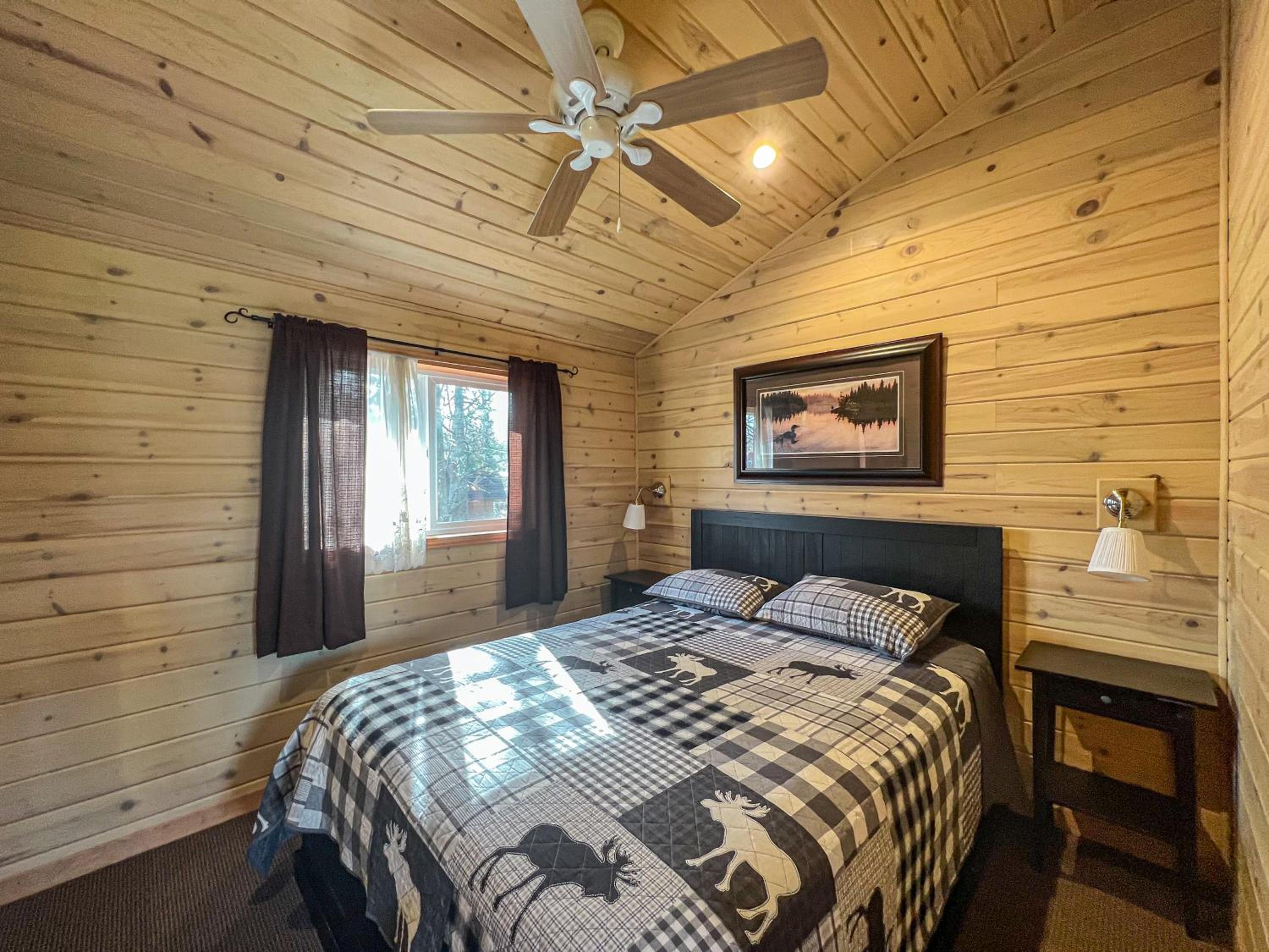 Three-Bedroom House photo 2
