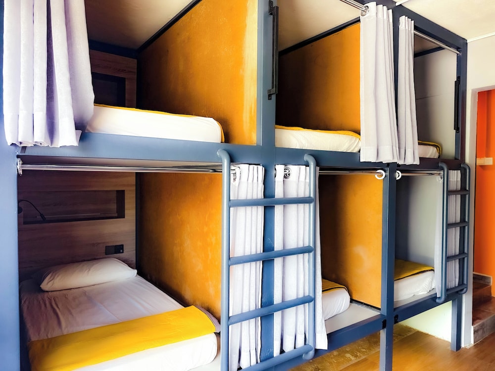Design Shared Dormitory, Mixed Dorm photo 1