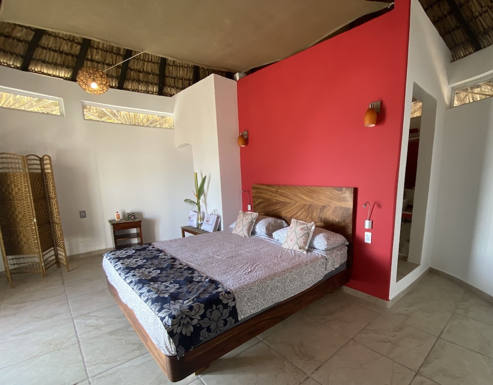 Romantic Room, 1 King Bed, Ocean View, Oceanfront