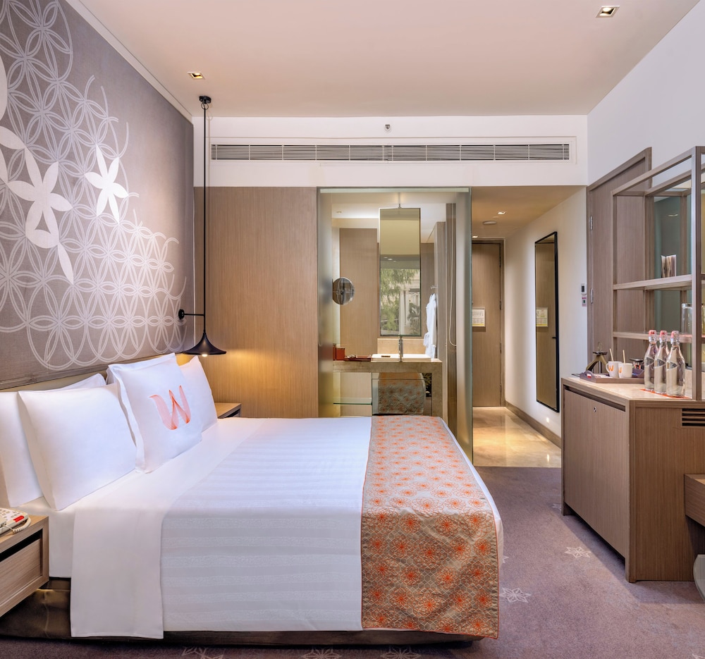 Deluxe Room, 1 King Bed, City View (Deluxe Room Double) - Photo 5