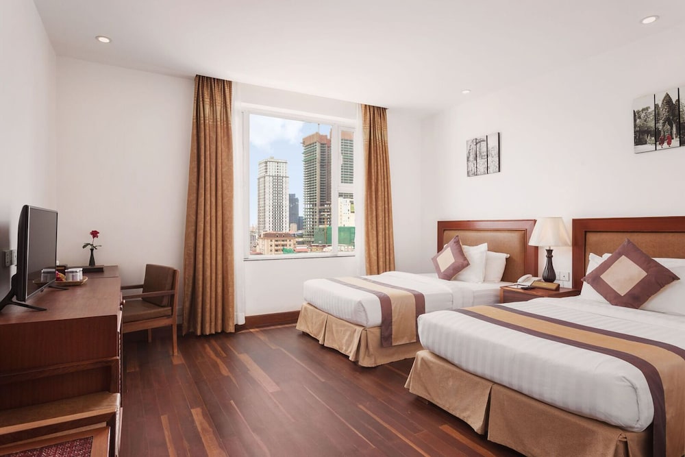 Deluxe Twin Room, City View photo 1