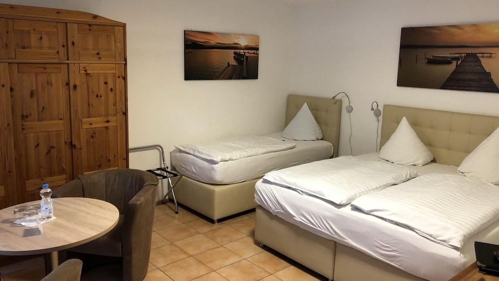 Triple Room photo 3