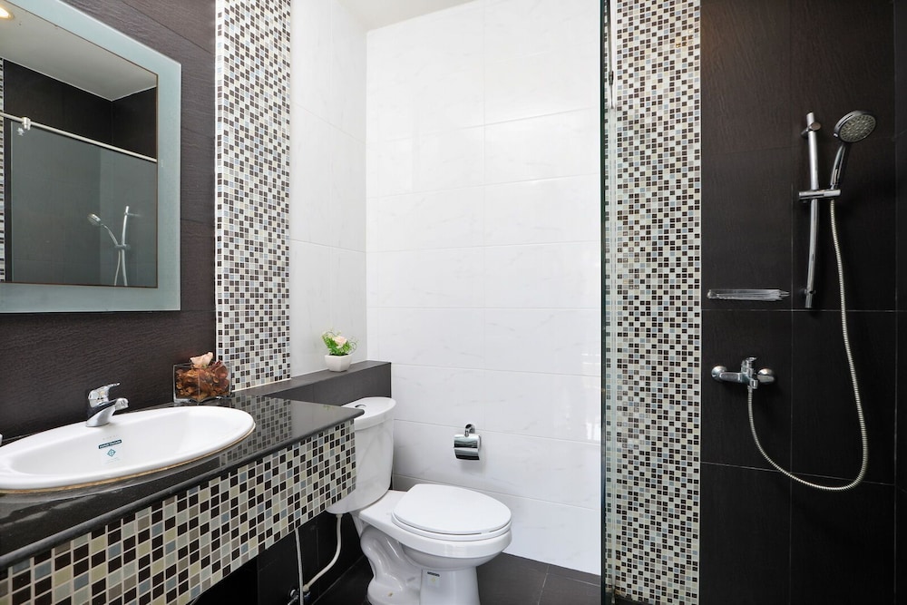 Standard Double or Twin Room - Photo 3