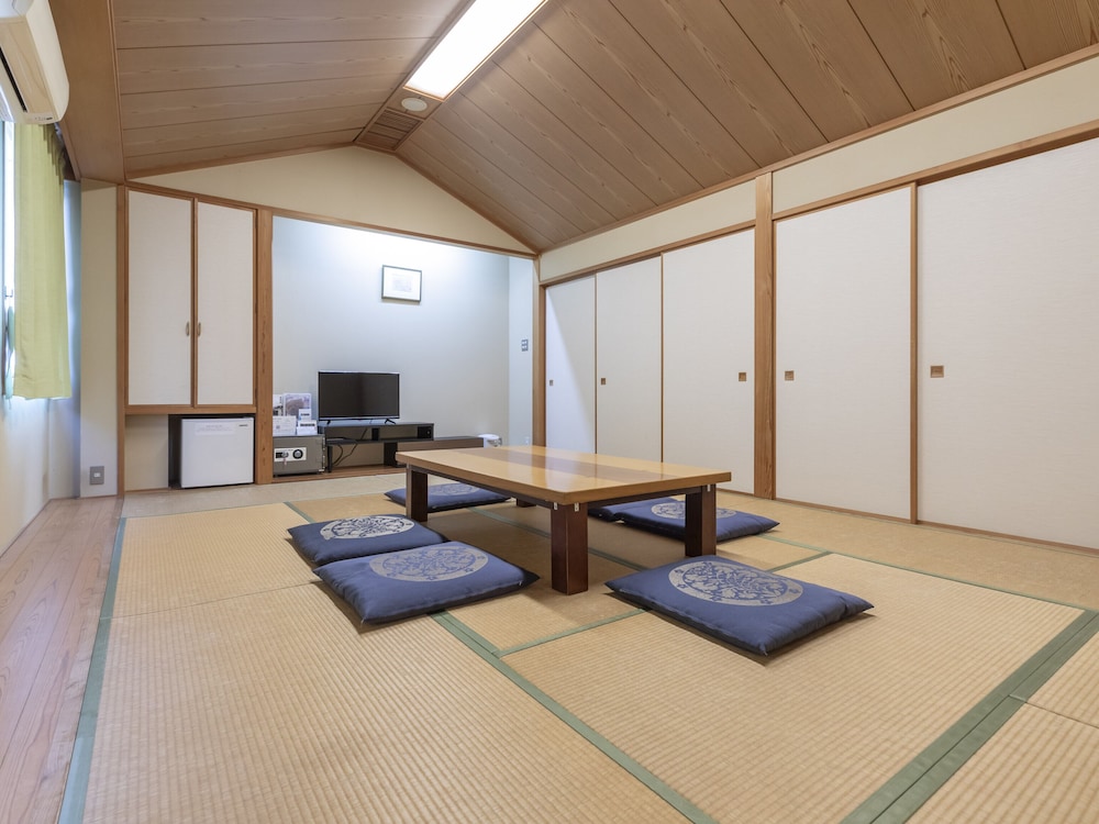 Traditional Room, 6 Bedrooms, Smoking