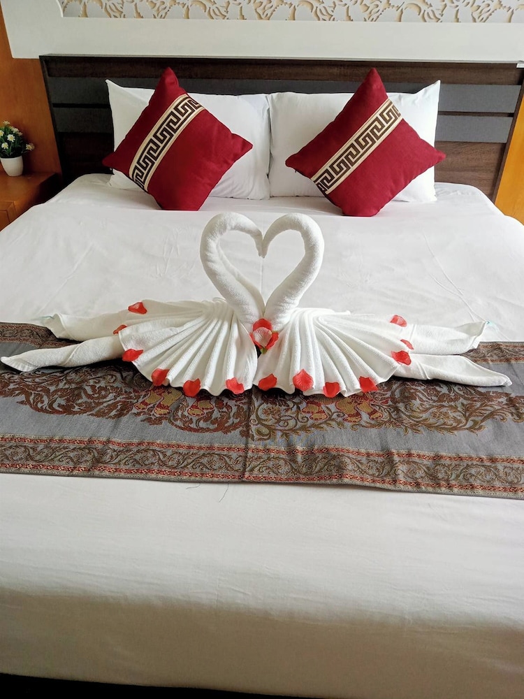 Standard Double Room, Balcony - Photo 9