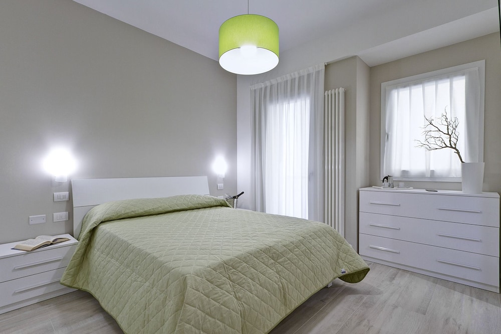 Classic Studio (Praga Amsterdam)
