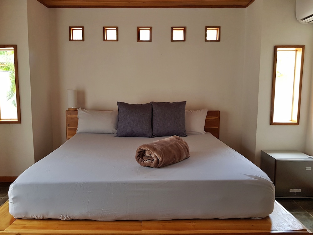 Habitación Cuádruple Familia, Múltiples Camas, No Fumadores, Acceso a la Piscina