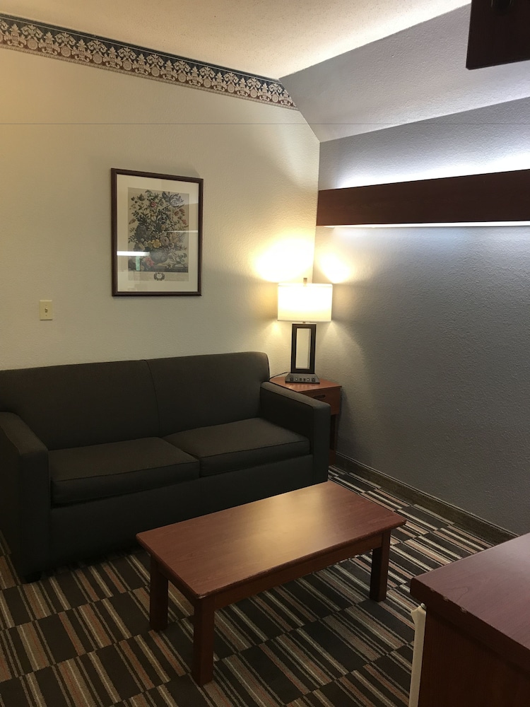 Room, 2 Queen Beds, Accessible, Non Smoking - Photo 3