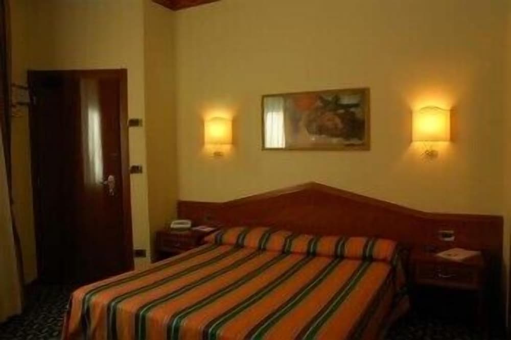 Double Room Single Use