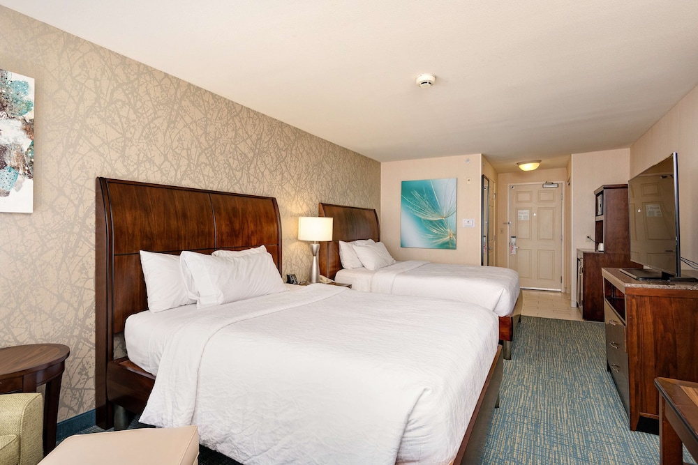 Room, 2 Queen Beds, Accessible - Photo 1