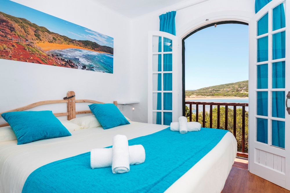 Apartamento, 1 dormitorio, vista parcial al mar