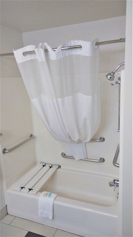 Suite, Non Smoking - Photo 8
