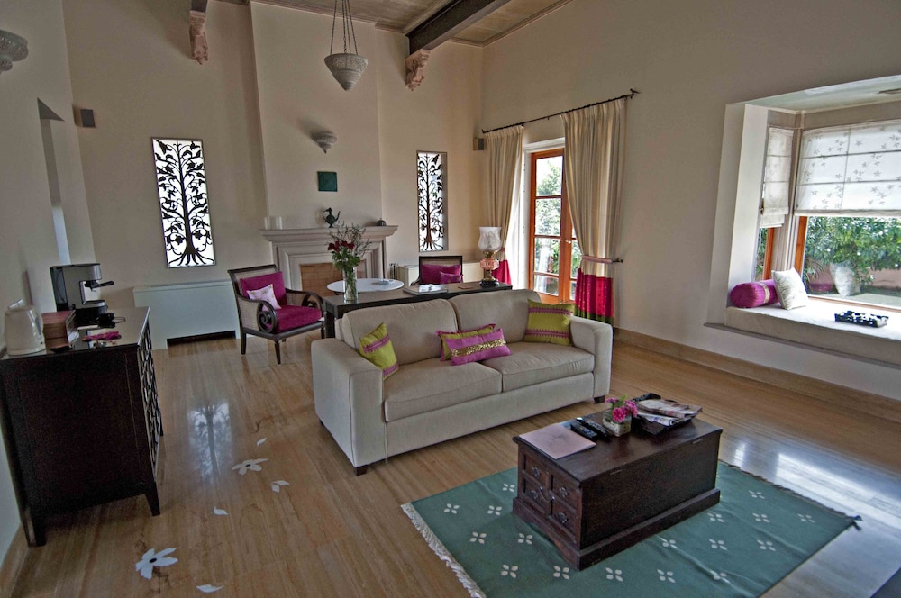 2 Bedroom Luxury Pool And Spa Villa photo 3