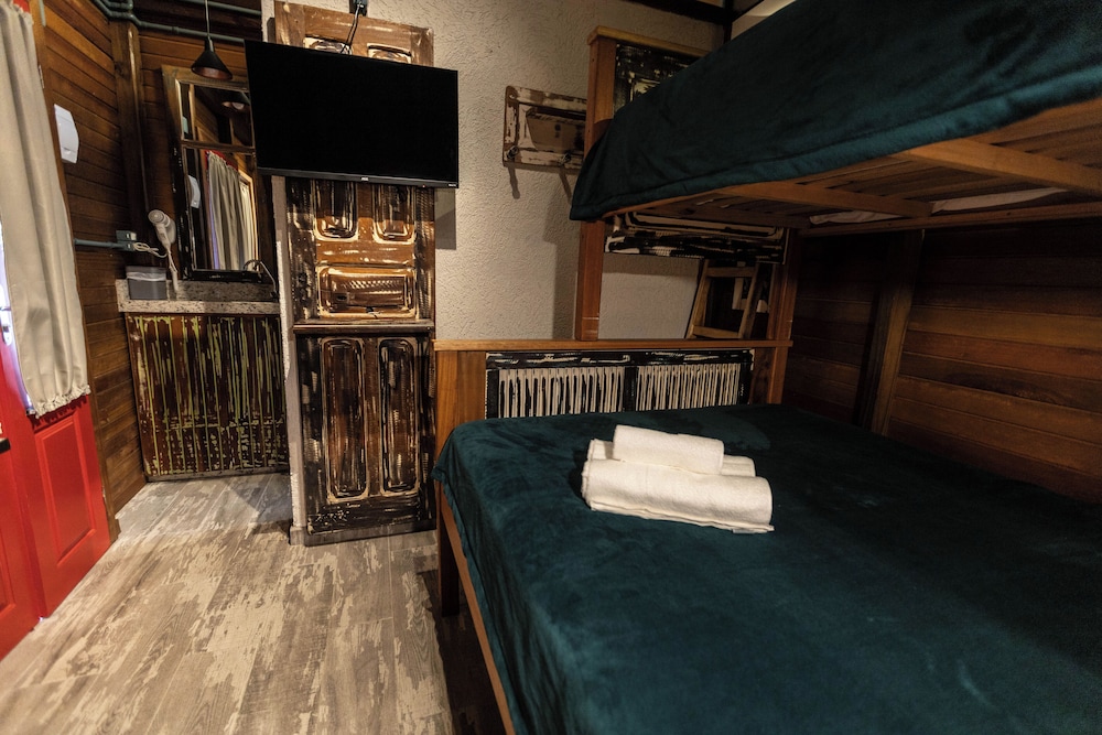 Basic Cabin, 1 Bedroom photo 3