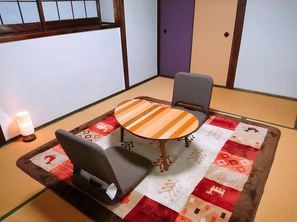 Standard Quadruple Room, Non Smoking (Private) photo 2