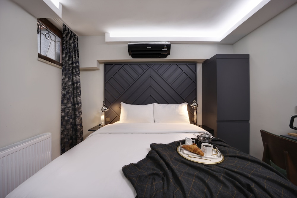 Economy Room photo 3
