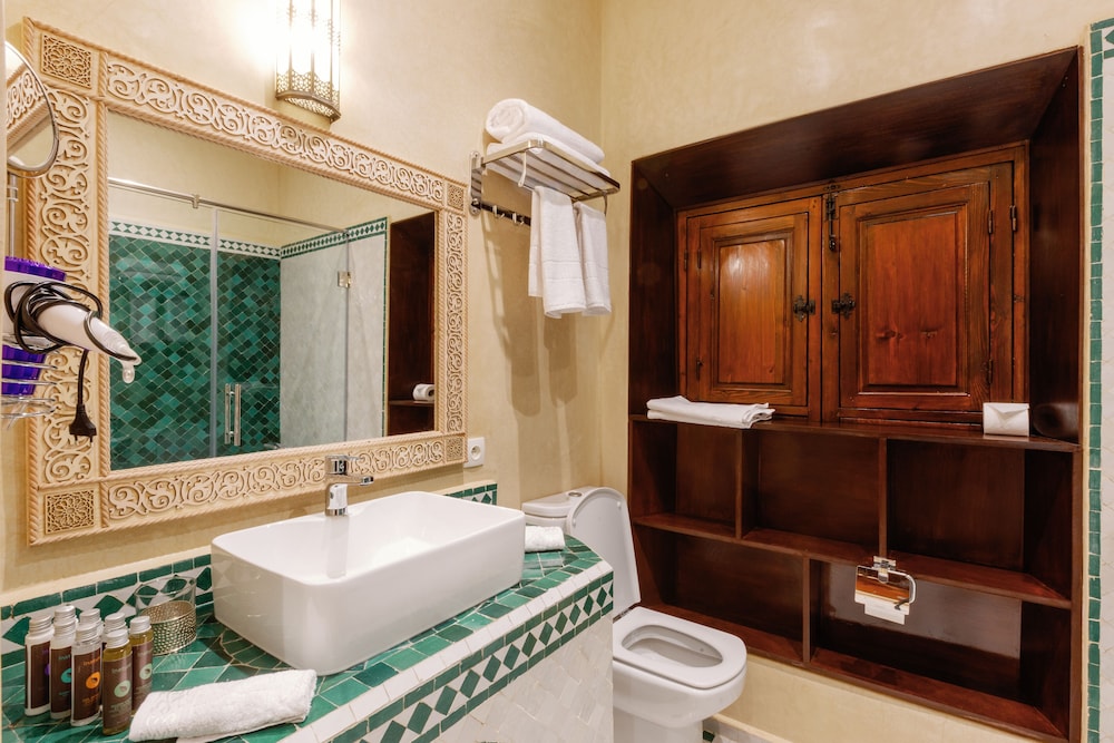 Junior Suite, Ensuite - Photo 2