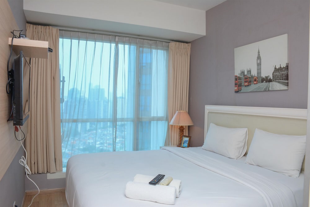 Room - Photo 16
