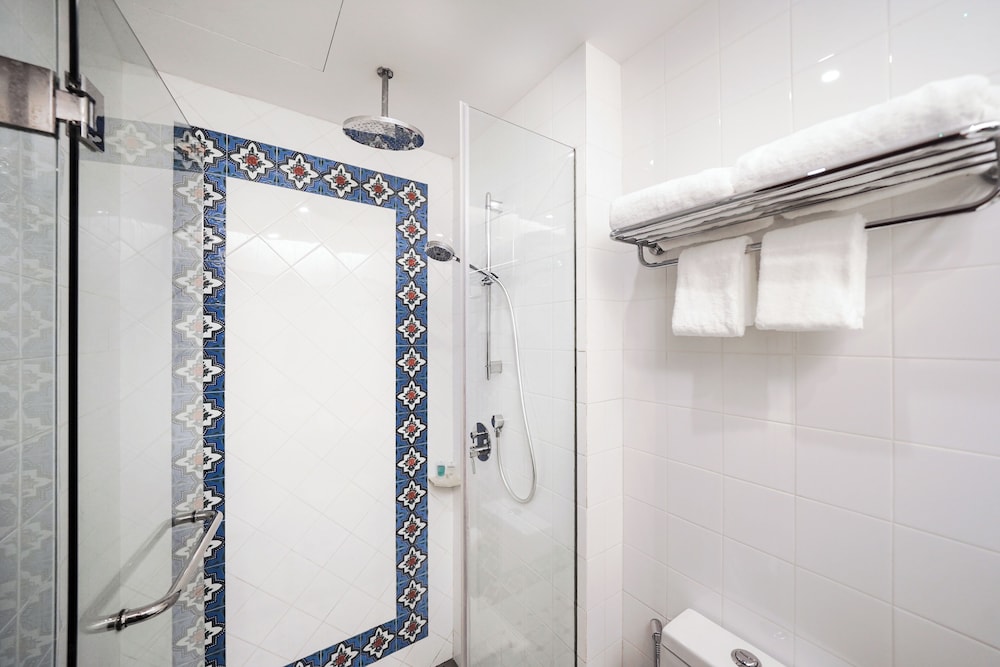 Premier Triple Room photo 3