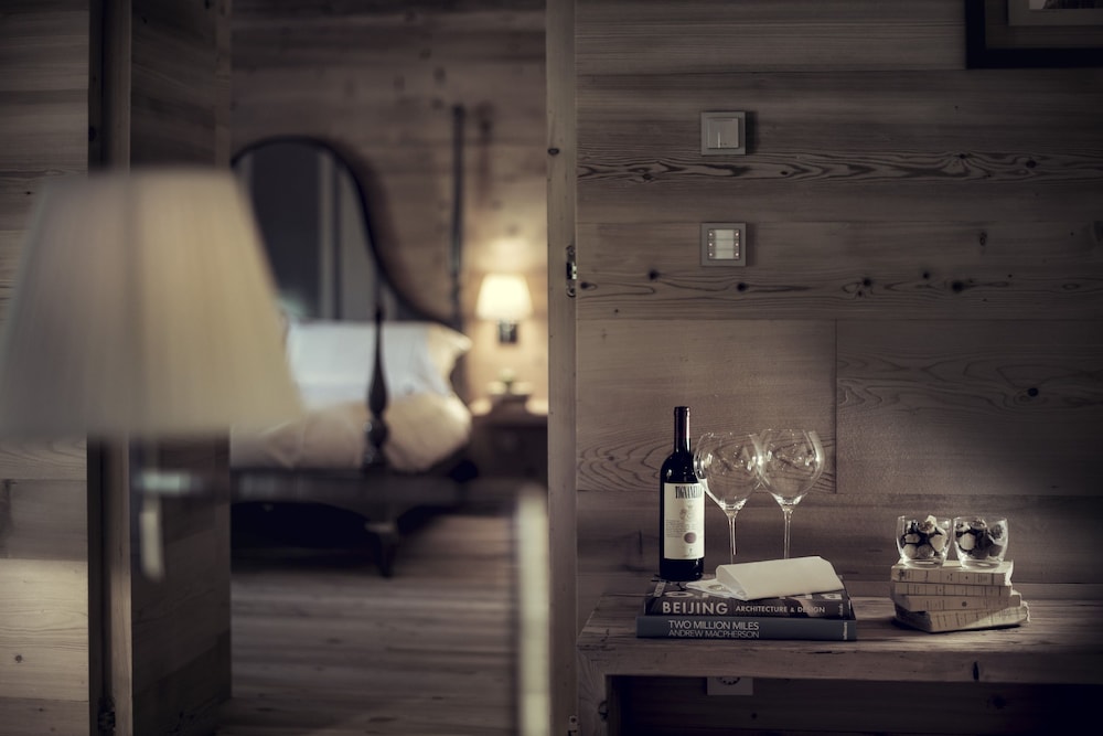 Suite (Colani Suite) photo 1