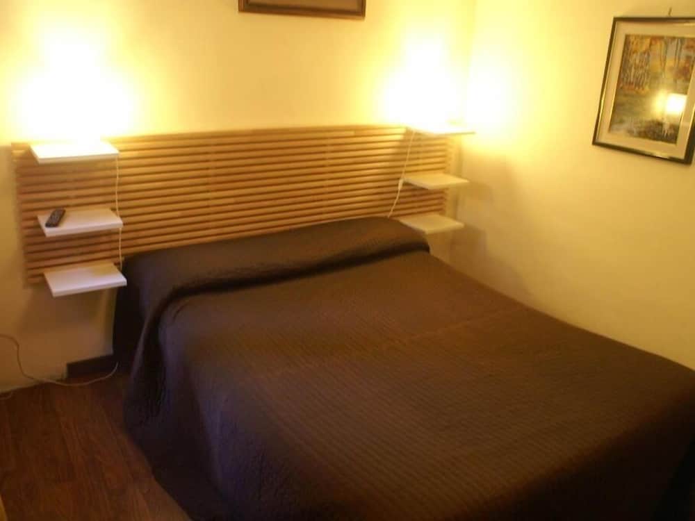 Double Room, Ensuite, Garden View photo 1