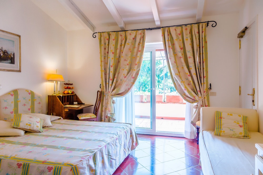 Superior Double Room - Photo 1