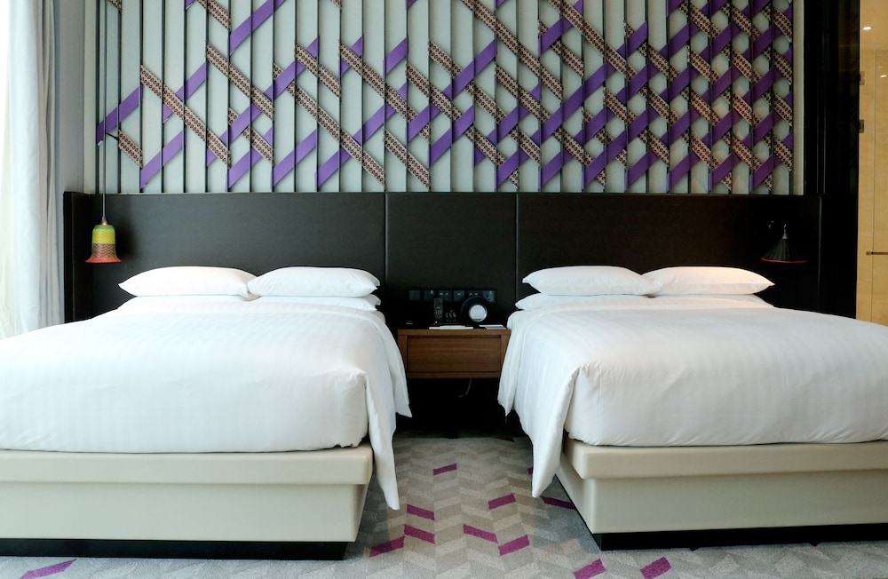 Room, 2 Double Beds, City View photo 2