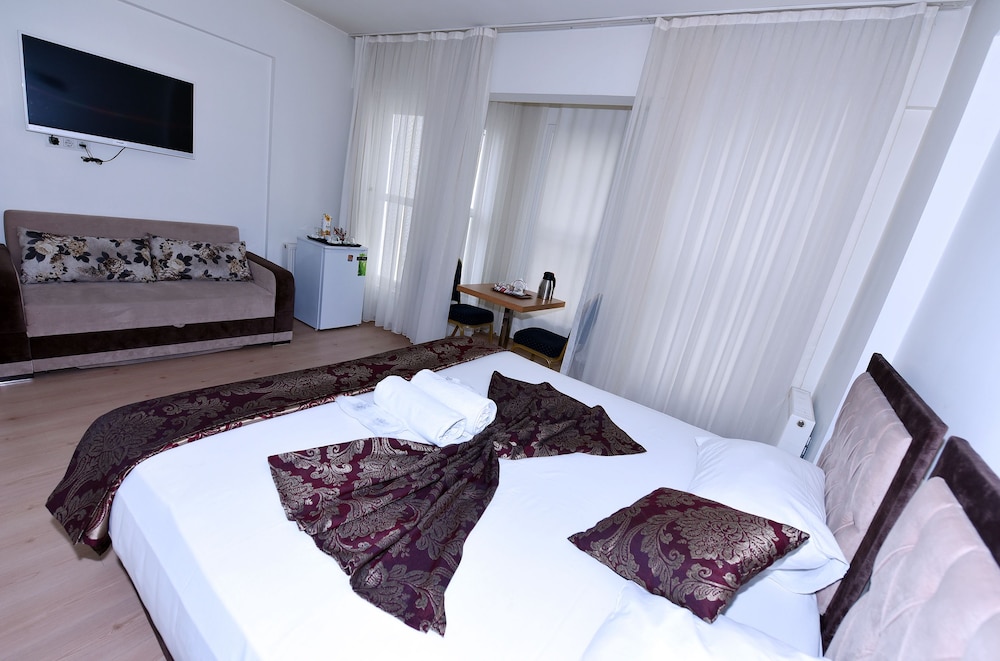 Deluxe Double Room photo 2