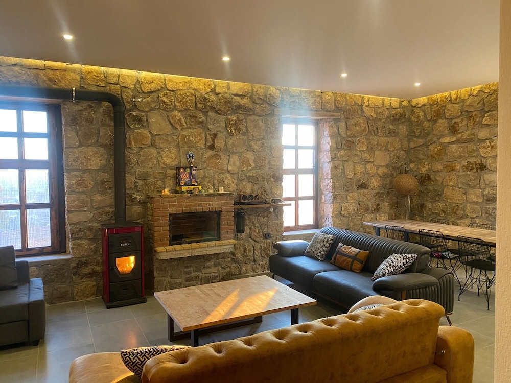 House photo 1