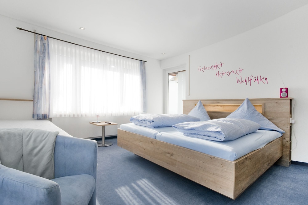Family Triple Room photo 3