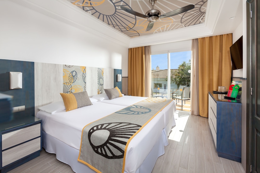 Habitación Familiar, 2 Dormitorios, Balcón