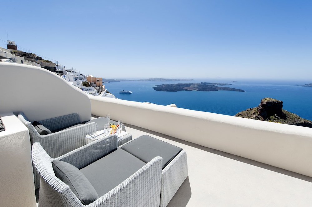Premium Loft with Balcony Caldera View - Photo 17