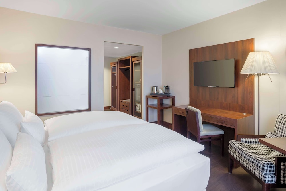 Superior Room (Extra Bed 3 adults) - Photo 12