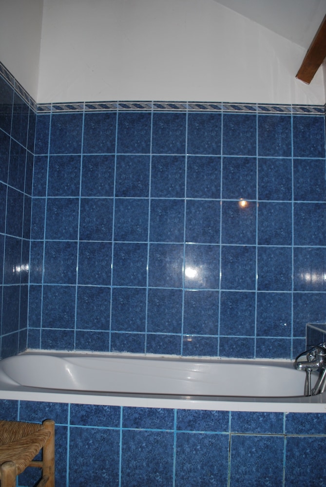 Double Room, 1 Double Bed, Park View (La Charmette) photo 2