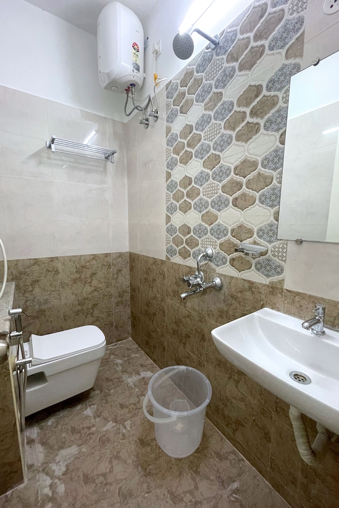 Family Quadruple Room - Photo 2