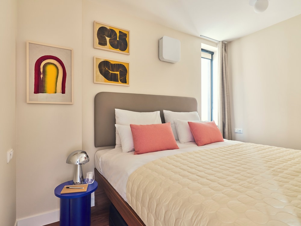 1 Bedroom Apartment with Sofa Bed