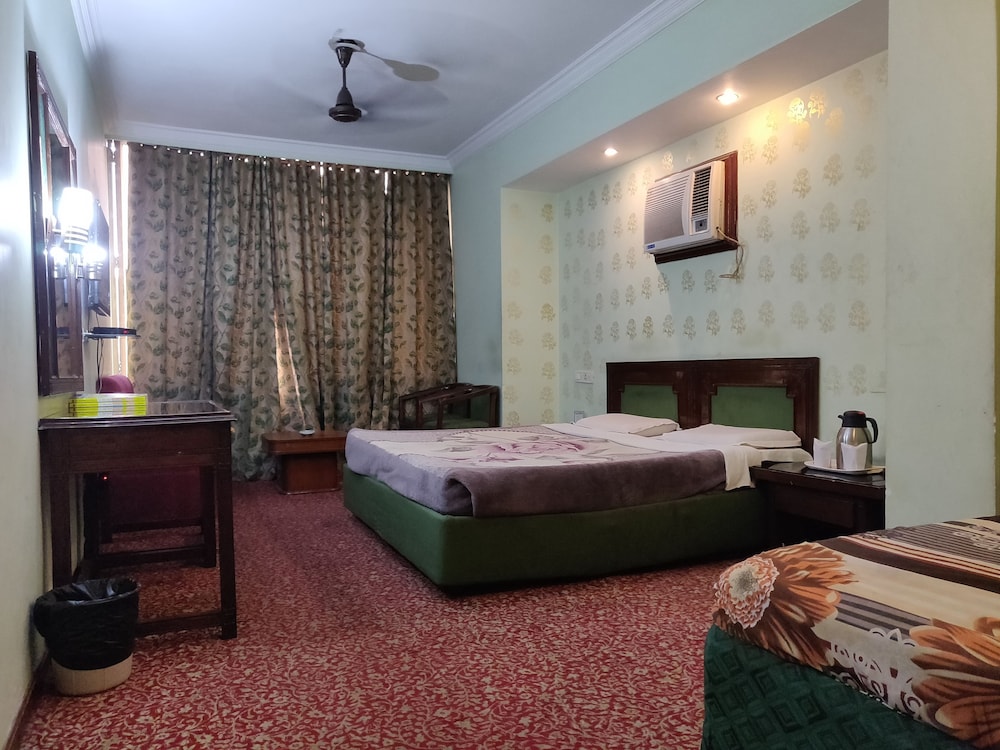 Deluxe Triple Room photo 1