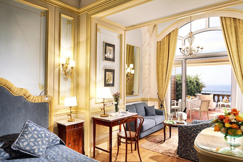 Junior Suite, Terrace, Sea View (Deluxe) - Photo 2