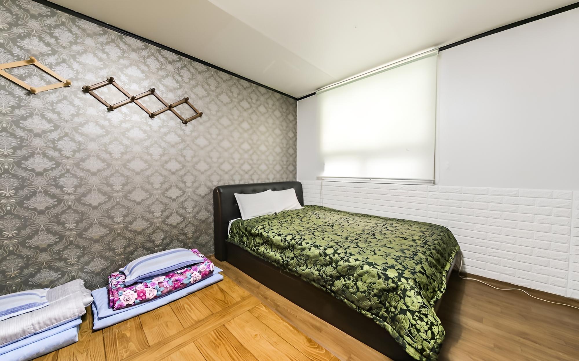 Room (Family room for 3 people (Ondol+bed 1) photo 1