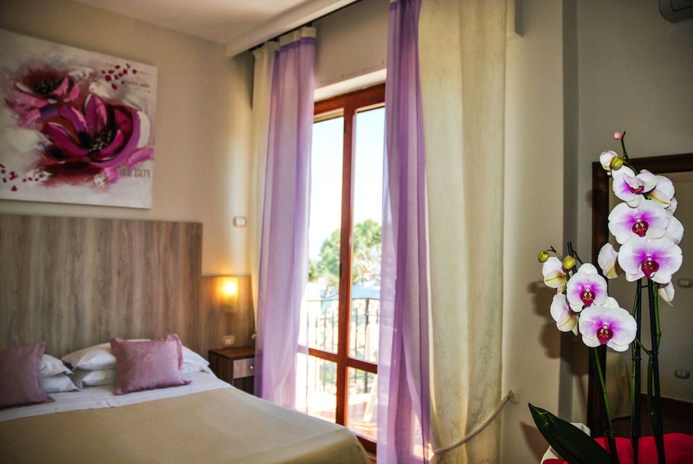 Double Room, 1 Double Bed, Terrace, Sea View