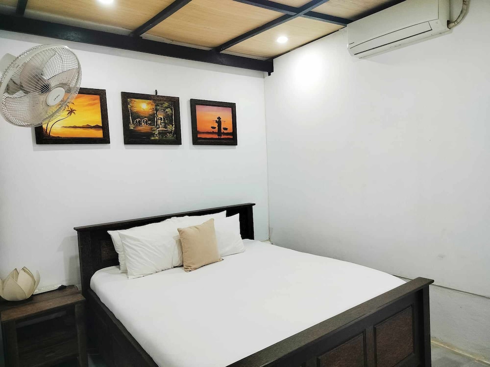 Deluxe Double Room, 1 King Bed photo 2
