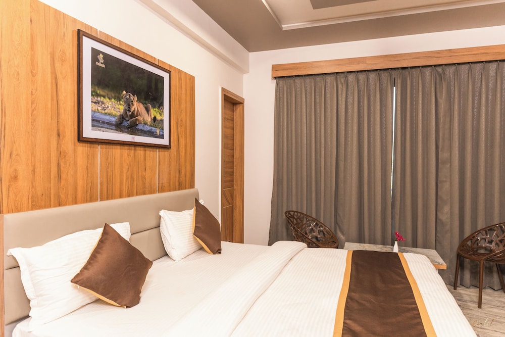 Daksh Comfort photo 2