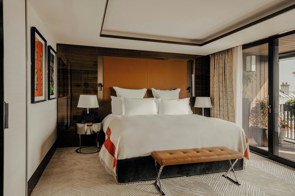Executive Suite, Terrace