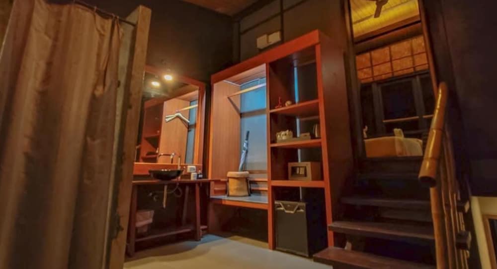 1 Bed Suite Cottage photo 3