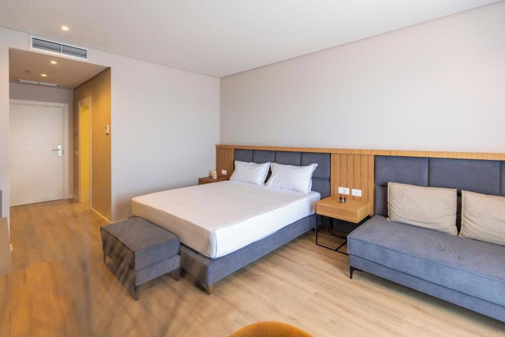Superior Double Room, Balcony, Sea View photo 2