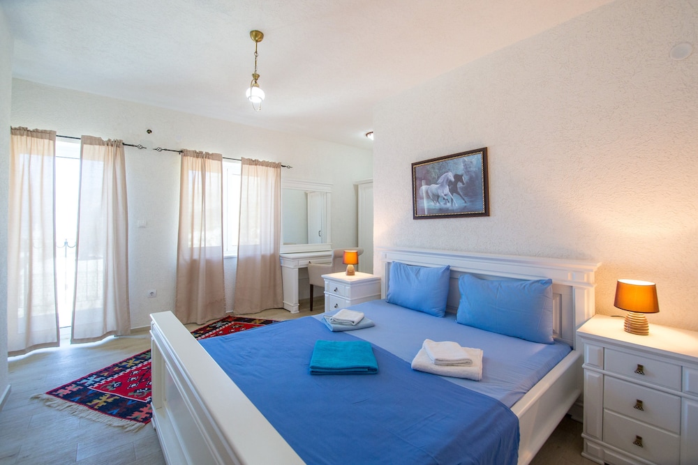 Superior Apartment, Sea View photo 1