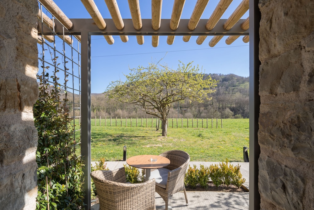 Classic Double Room, Garden View photo 2